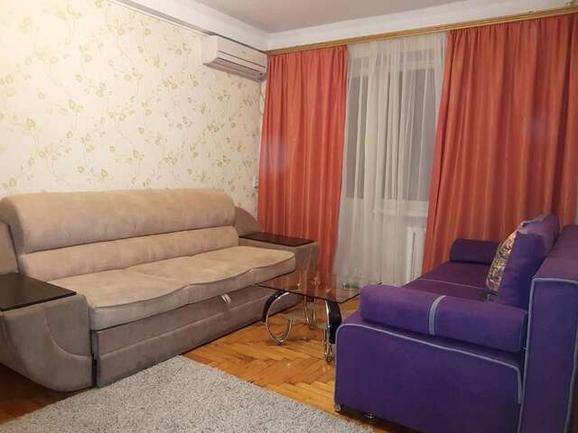Апартаменты 2-room Apartment on Tsentralnyi Boulevard 10, by GrandHome Запорожье-22